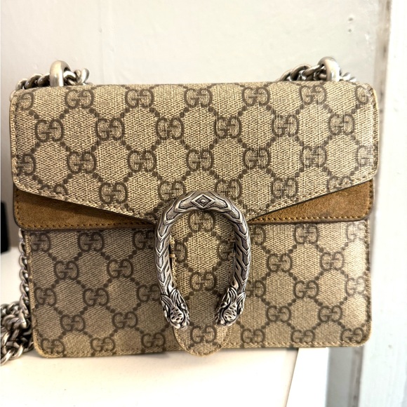 Gucci Beige and Tan Crossbody Bag - Picture 1 of 7
